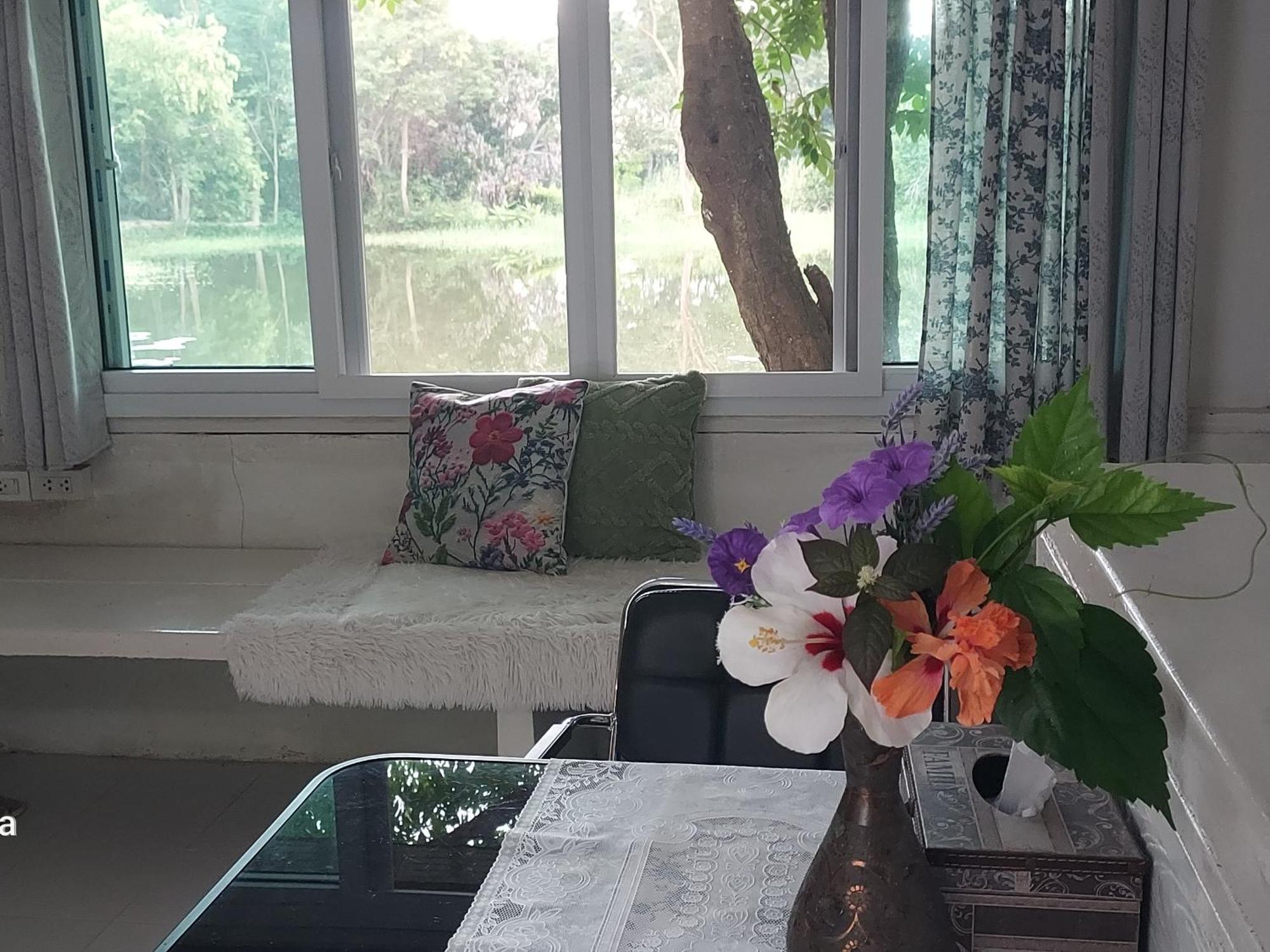 Village Homestay Удон-Тхани Экстерьер фото